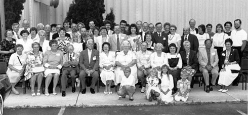 PhKlein1990reunion490.JPG (41177 bytes)